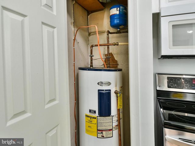 108 NEW JERSEY AVE NW, Glen Burnie, MD 21061