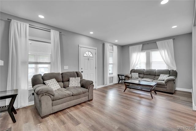 28 Clio Avenue, Buffalo, NY 14220