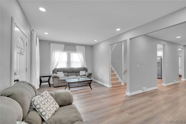 28 Clio Avenue, Buffalo, NY 14220