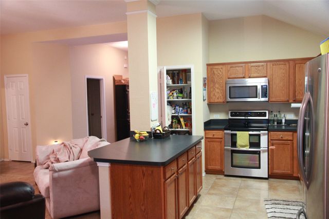 13153 Fencerow Road, Fort Worth, TX 76244