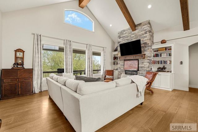 1190 N 1325 E, Shelley, ID 83274