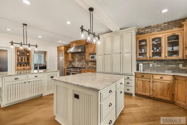 1190 N 1325 E, Shelley, ID 83274