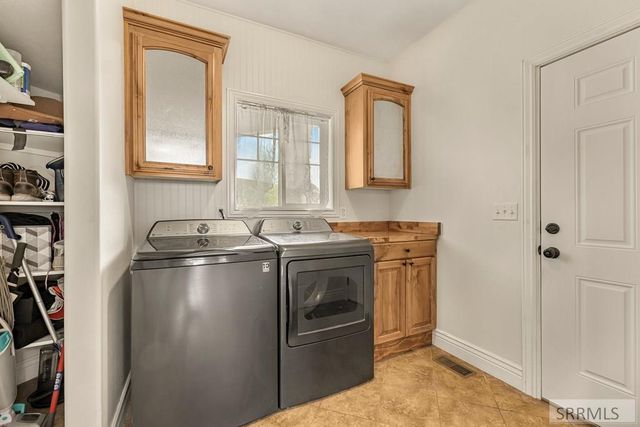 1190 N 1325 E, Shelley, ID 83274