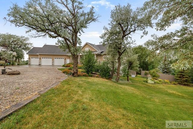 1190 N 1325 E, Shelley, ID 83274