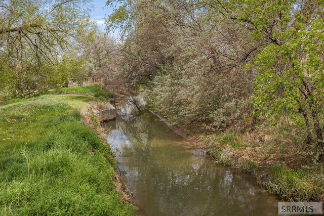 1190 N 1325 E, Shelley, ID 83274