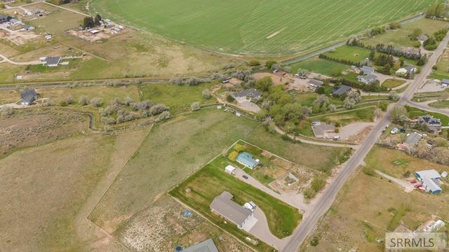 1190 N 1325 E, Shelley, ID 83274
