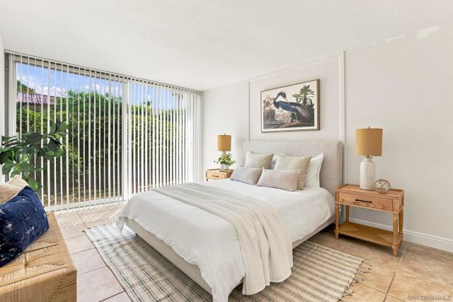 7811 Eads Ave 104, La Jolla, CA 92037