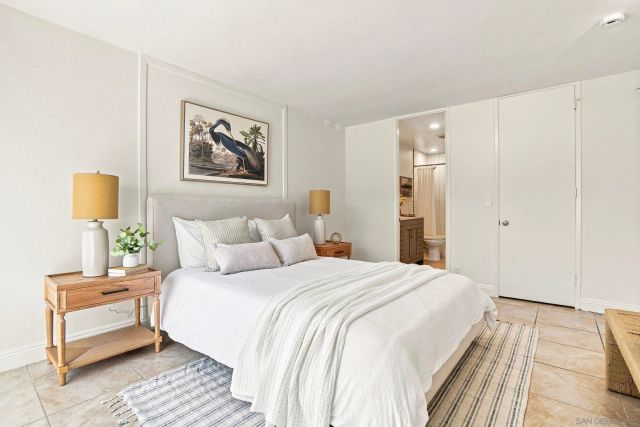 7811 Eads Ave 104, La Jolla, CA 92037