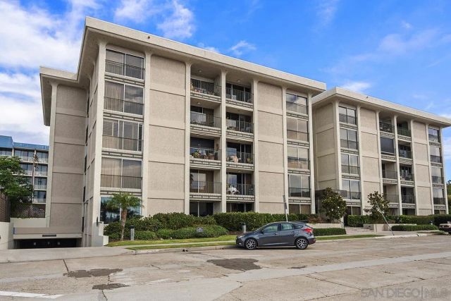 7811 Eads Ave 104, La Jolla, CA 92037