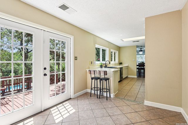 15840 Walnut Creek, San Antonio, TX 78247