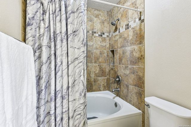 15840 Walnut Creek, San Antonio, TX 78247