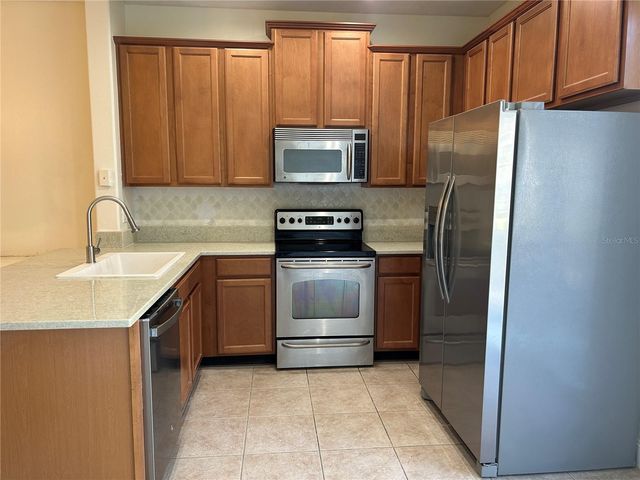 6706 47TH STREET N, Pinellas Park, FL 33781