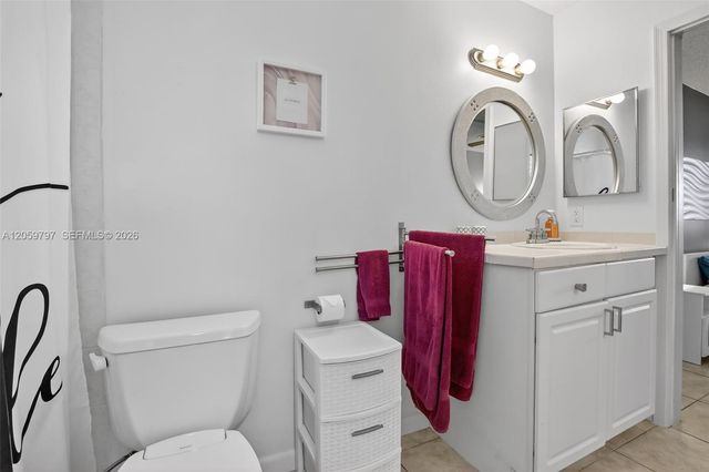 7897 Golf Circle Dr 307, Margate, FL 33063