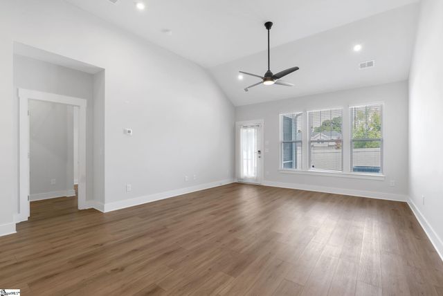 1610 Chelmsford Court, Spartanburg, SC 29301