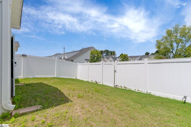 1610 Chelmsford Court, Spartanburg, SC 29301