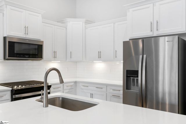 1610 Chelmsford Court, Spartanburg, SC 29301