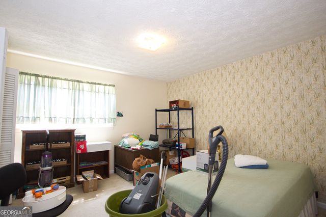5812 Ohara Drive, Stone Mountain, GA 30087