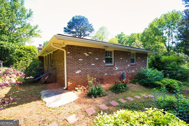 5812 Ohara Drive, Stone Mountain, GA 30087