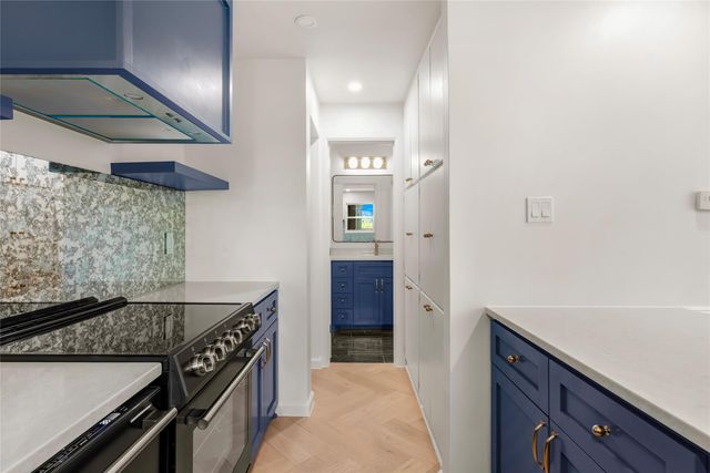 1711 ENFIELD RD 203, Austin, TX 78703