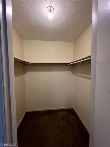 235 Corona Street 302, Winston-salem, NC 27103