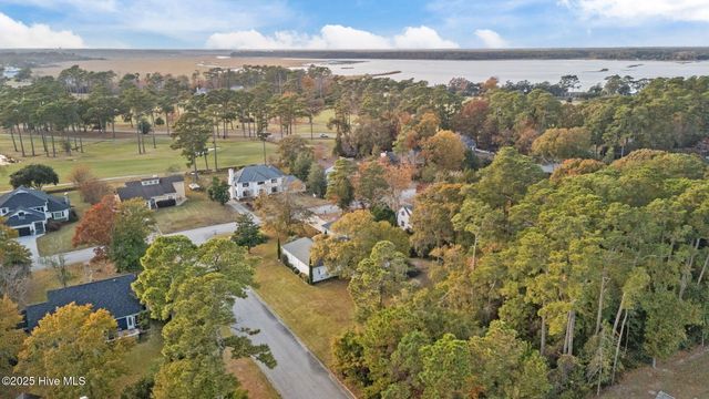 1600 Chip Shot Drive, Morehead City, NC 28557