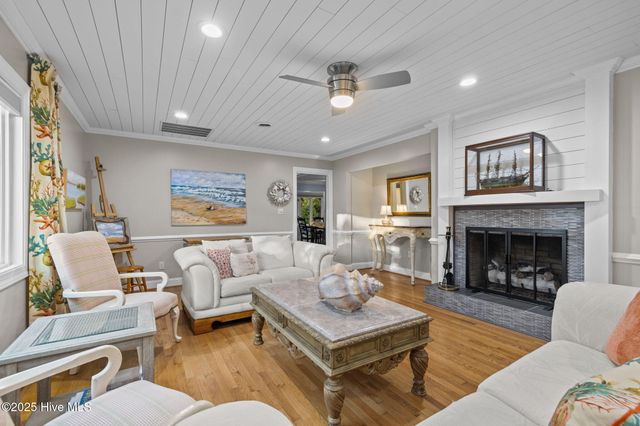 1600 Chip Shot Drive, Morehead City, NC 28557