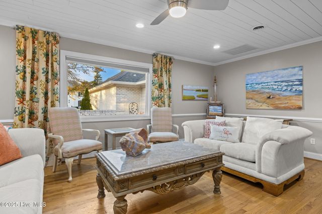 1600 Chip Shot Drive, Morehead City, NC 28557