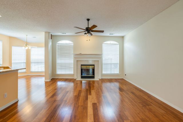 1304 Pagewynne Drive, Plano, TX 75093