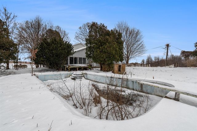 8600 Garr Road, Berrien Springs, MI 49103