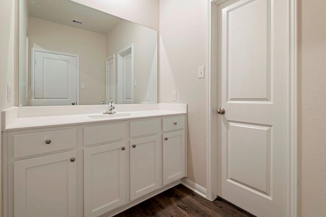 8215 Vanilla Orchid Drive, Houston, TX 77016