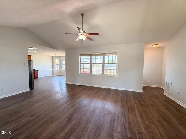 2730 Thursby Cross, Fayetteville, NC 28306