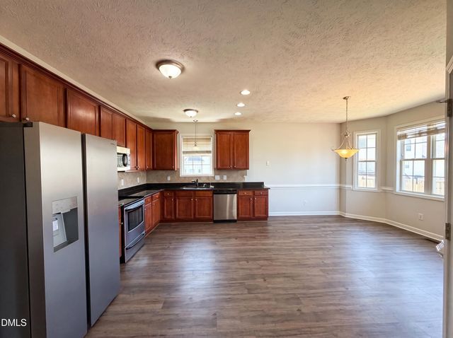 2730 Thursby Cross, Fayetteville, NC 28306