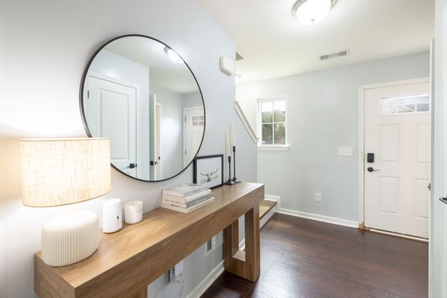 1304 Scarcroft Ln, N, Nashville, TN 37221