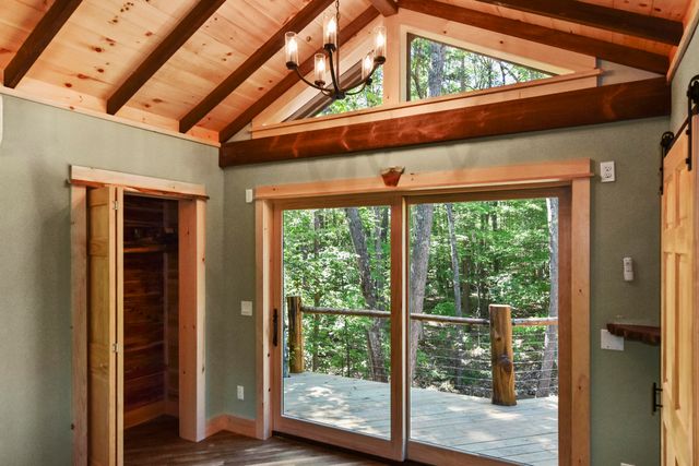 73 Beech Street, Jay, NY 12941