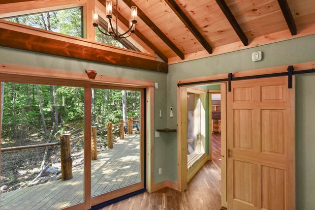 73 Beech Street, Jay, NY 12941