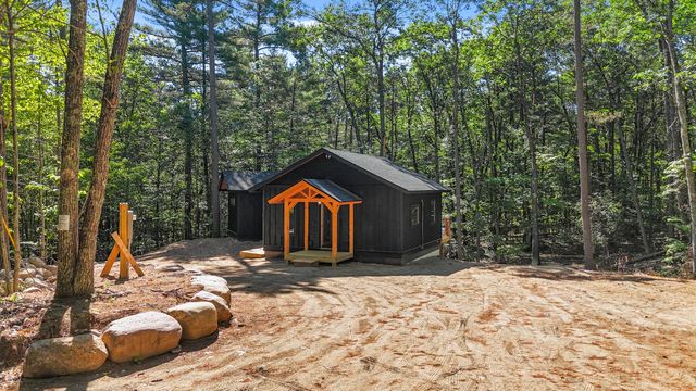 73 Beech Street, Jay, NY 12941