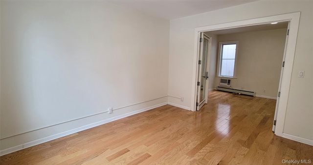 4829 40th Street 2, Sunnyside, NY 11104