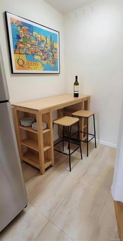 4829 40th Street 2, Sunnyside, NY 11104