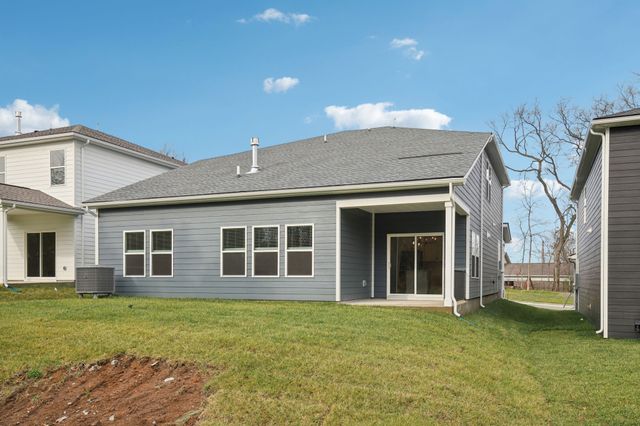 110 Vanguard Drive, La Vergne, TN 37086