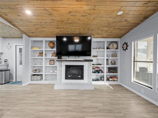 6999 E RICHARD DRIVE, Weeki Wachee, FL 34607