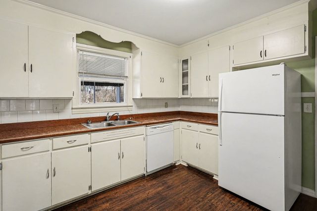 120 Sunset Dr, Gallatin, TN 37066