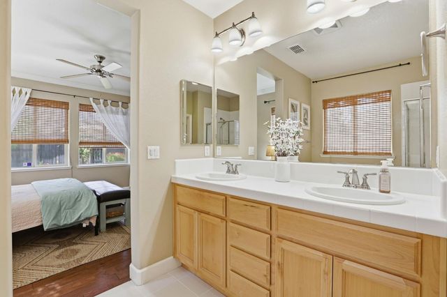 9817 Kugler Way, Elk Grove, CA 95757