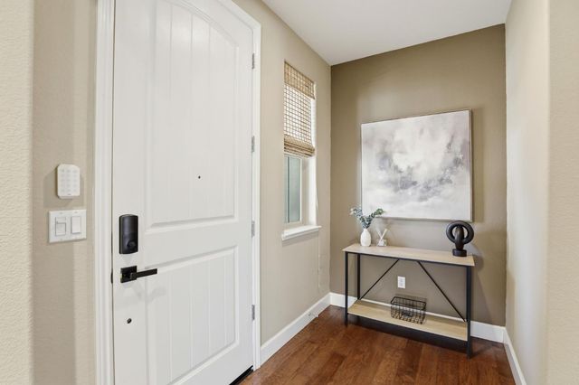 9817 Kugler Way, Elk Grove, CA 95757