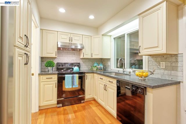 4235 Tanager Cmn, Fremont, CA 94555