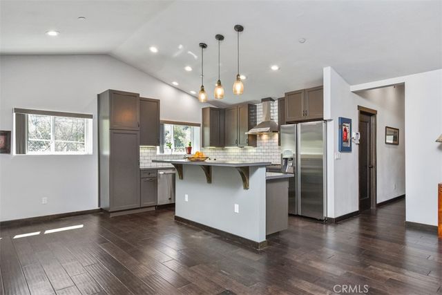 2447 Stonyvale Road, Tujunga, CA 91042