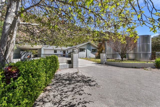 2447 Stonyvale Road, Tujunga, CA 91042