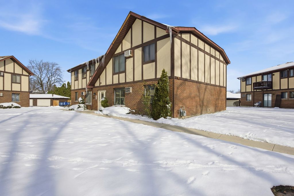 4654 W 131st Street 1S, Alsip, IL 60803