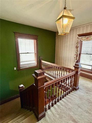 1530 Grand Avenue, Parsons, KS 67357