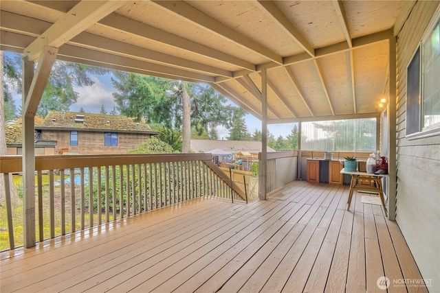 517 SW 324th St, Federal Way, WA 98023