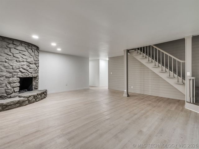 5812 S 77th East Avenue, Tulsa, OK 74145